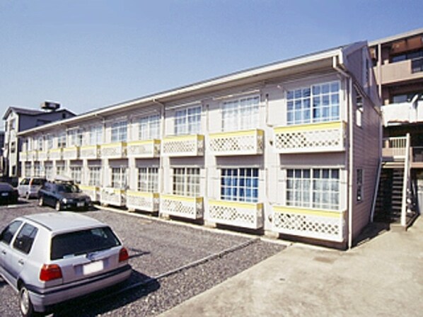 レオパレストダワンルームハイツ2の物件外観写真